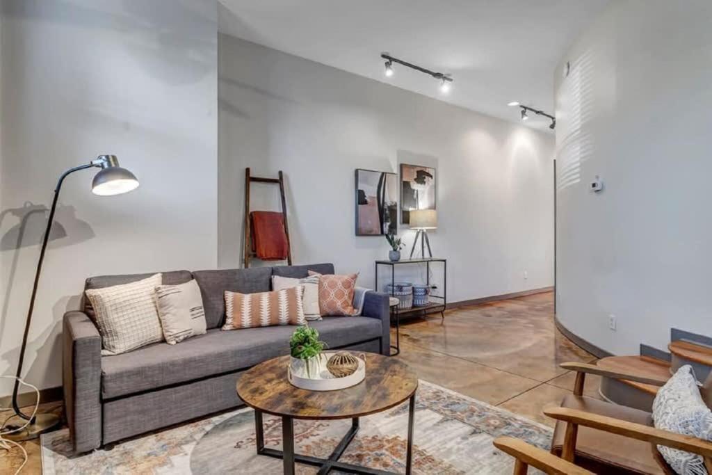 Modern, Insta-Worthy 2B Townhome In Walkable Springfield! 잭슨빌 외부 사진